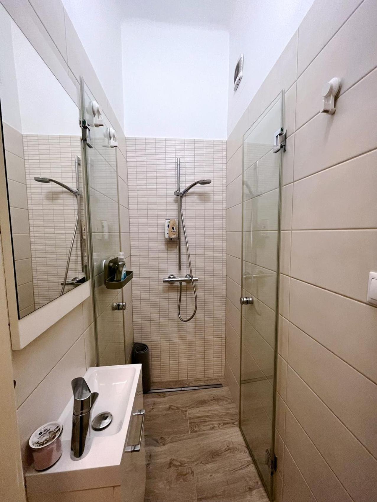 Boutique Family Apartment In The Heart Of City Budapest Luaran gambar